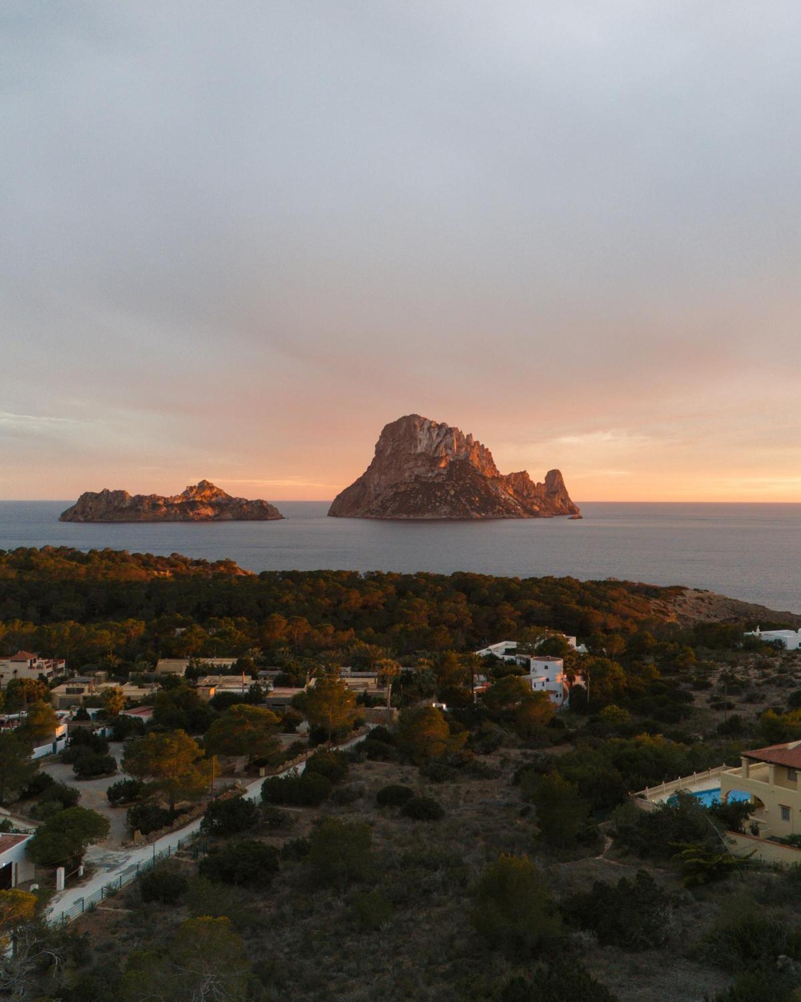 Unio Ibiza - Adults Only Hotel Cala Vadella  Bagian luar foto