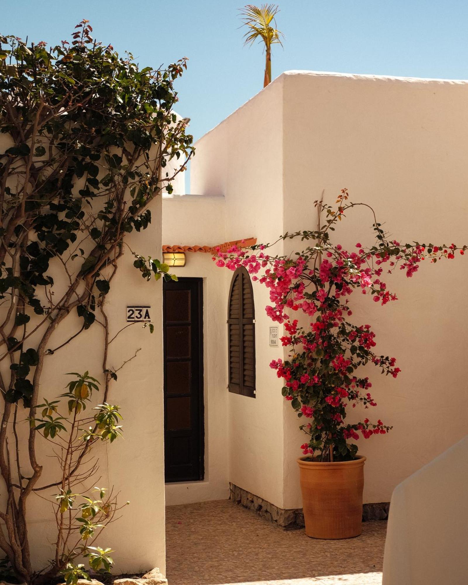 Unio Ibiza - Adults Only Hotel Cala Vadella  Bagian luar foto